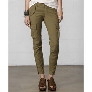 Ralph Lauren Women's Skinny Freedom Cargo Pants